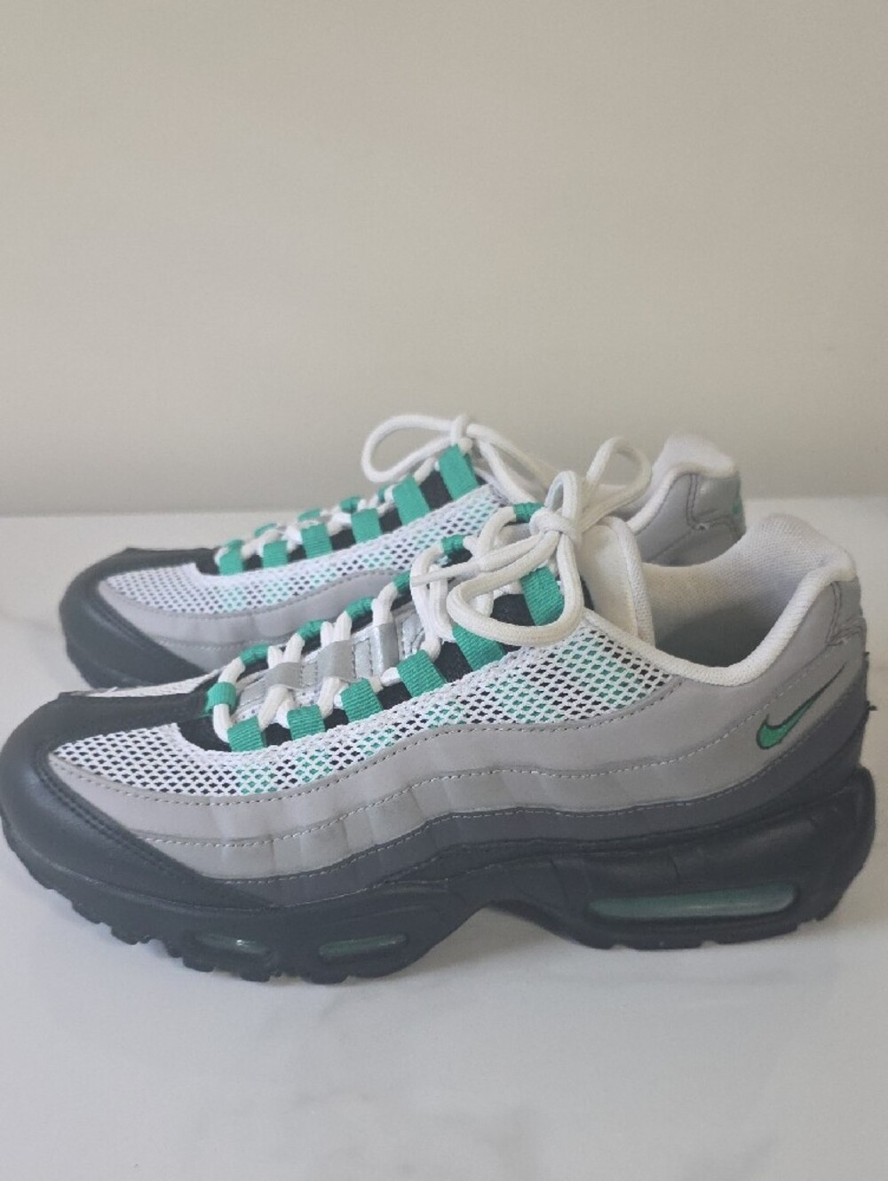 Nike Air Max 95 Gray and Teal Athletic Sneakers - Picture 2 of 10